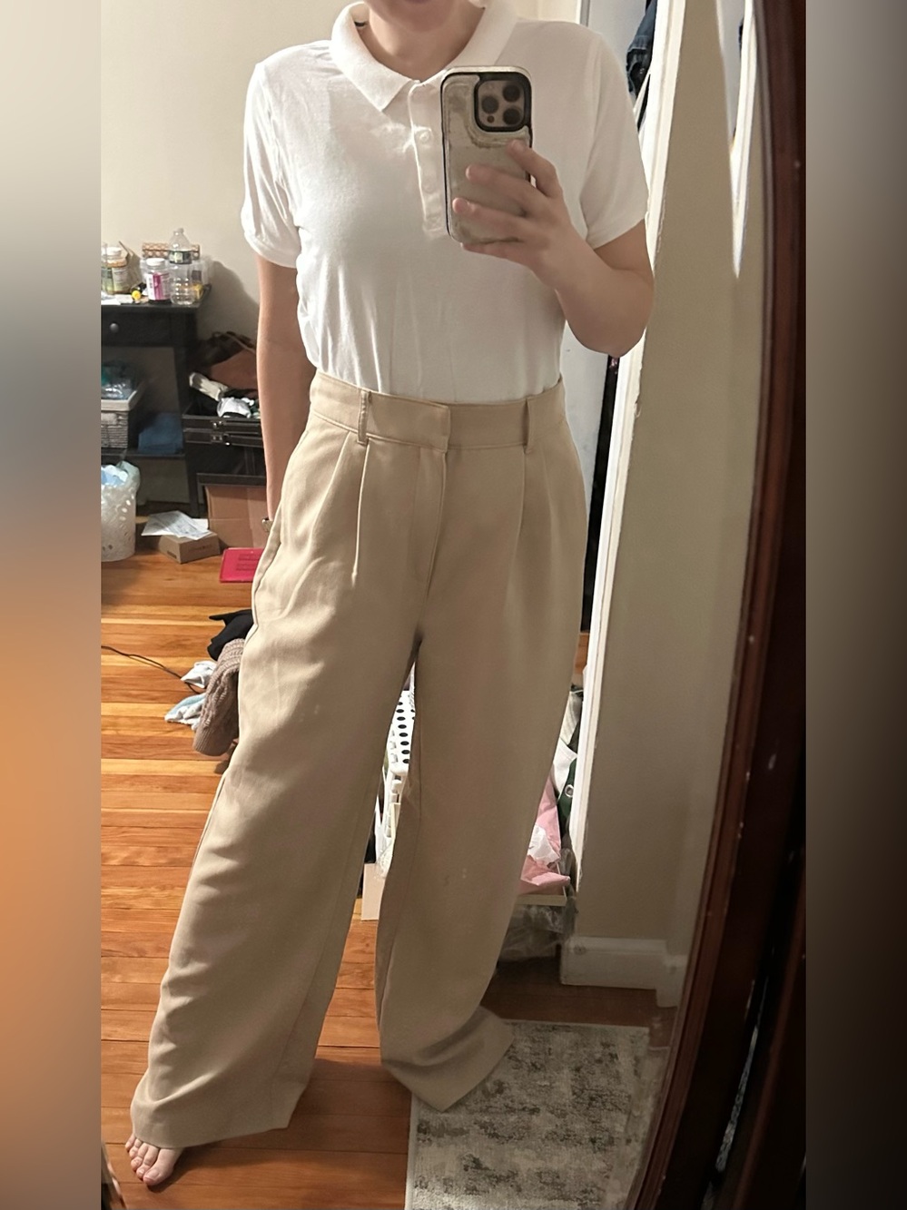 Abercrombie & Fitch Women's Wide Leg Trousers in Beige - Picture 11 of 11